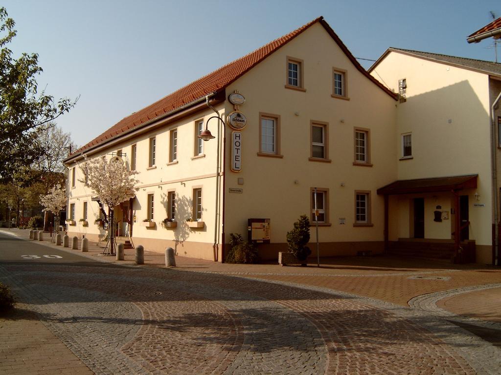 Garni Zum Adler Hotel Gensingen Zewnętrze zdjęcie